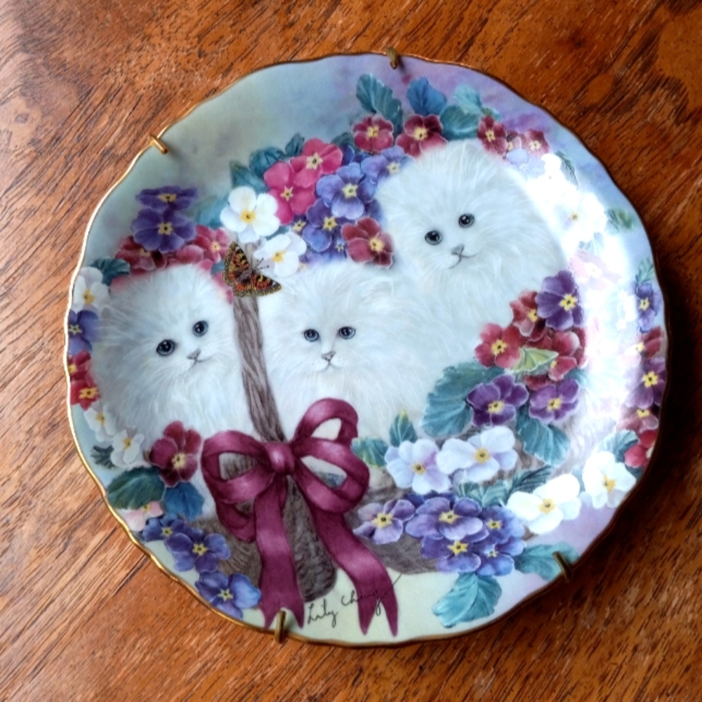Lily Chang "Hearts Of Gold" Floral Kittens Decorative Collectible Plate!!!! - Picture 5 of 8